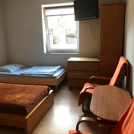 Tanie Blisko Lotniska