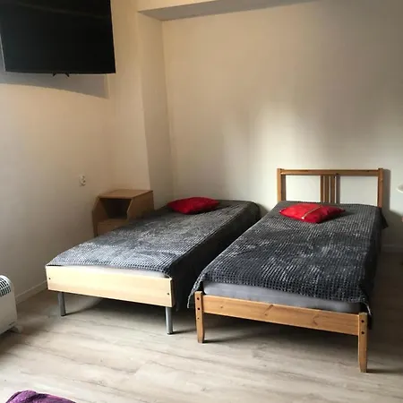 Tanie Blisko Lotniska *