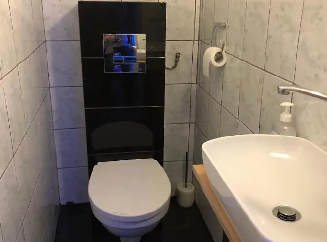 Ostello Tanie Blisko Lotniska Poznań